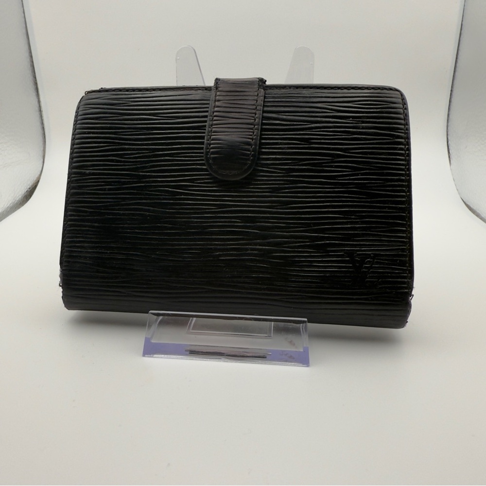 Louis Vuitton Black Epi Leather French Purse Wallet Gold | Women’s | Used |